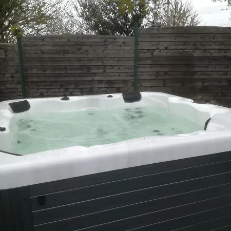 Lejlighed Meuble Spacieux De 1 A 5 Personnes Linge De Maison Et Menage En Fin De Sejour Compris Cholet